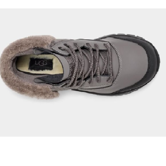 UGG Yose Fluff V2 - Picture 3 of 7